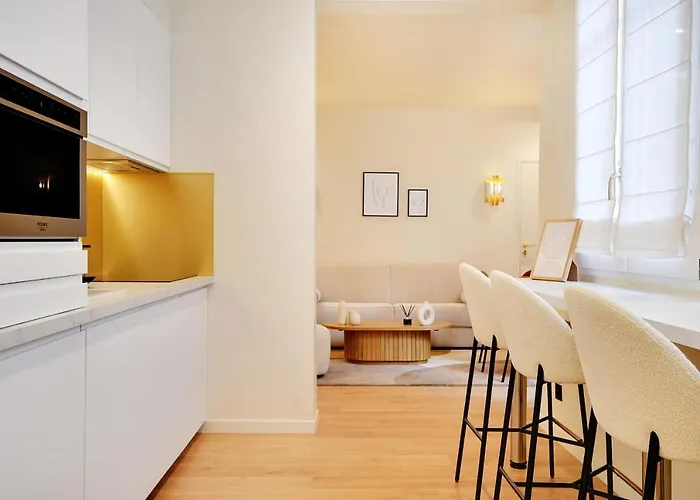 Chic - 2br-6p - Opera House
