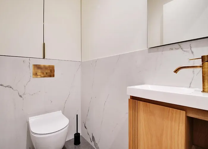 Chic - 2br-6p - Opera House